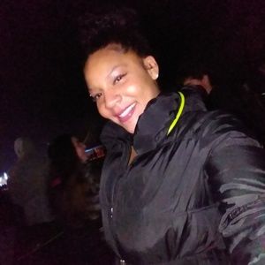 Meet your Posher, Lady